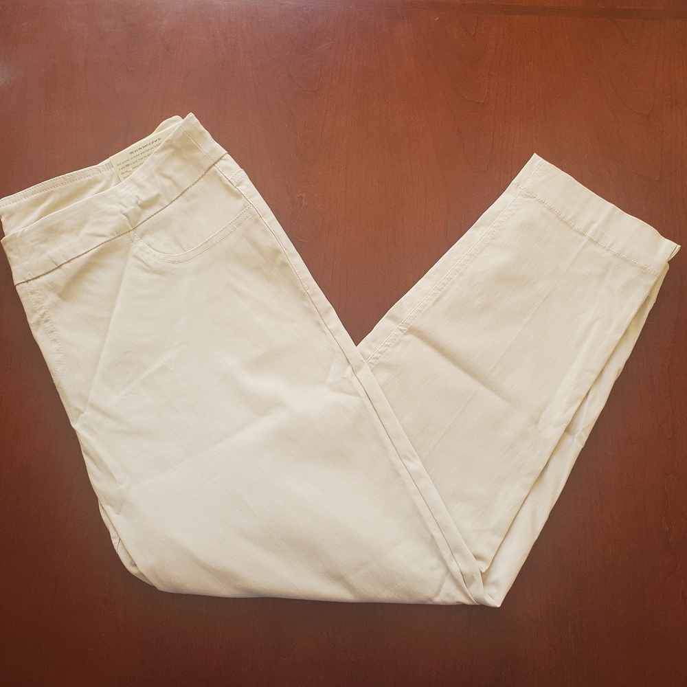 NWT Soft Surroundings Women's Tan Straight Leg/Ankle Pants Size 18P